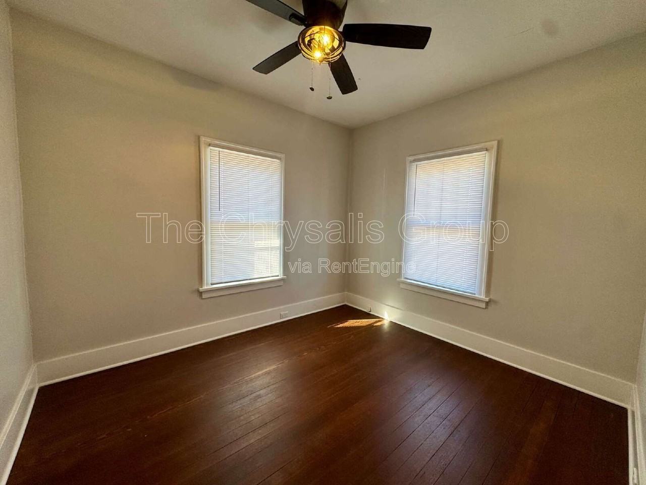 224 W Campbell St - Photo 6 of 11