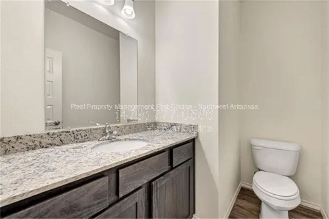 926 S Benchmark Ln #926-2 - Photo 6 of 23