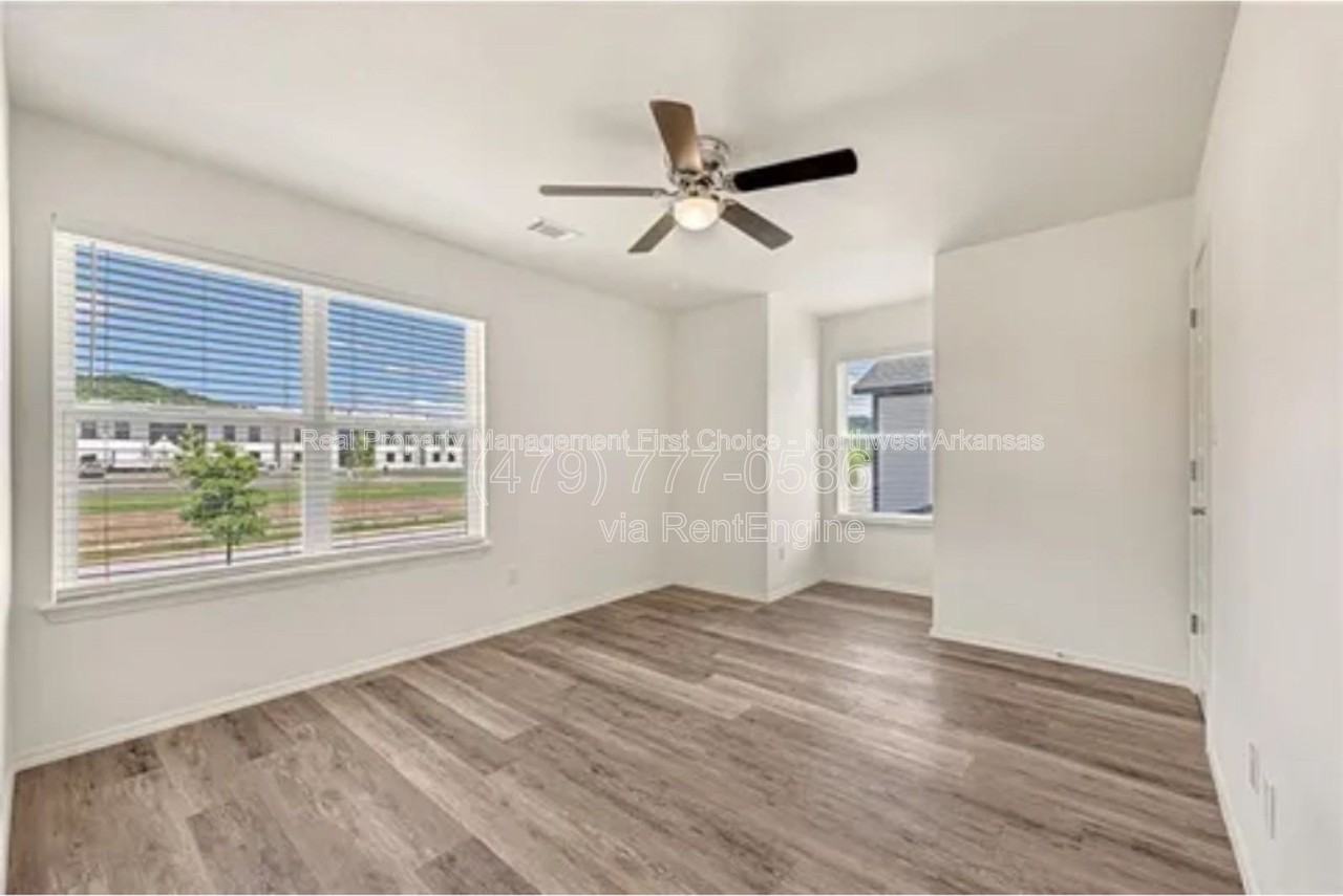 926 S Benchmark Ln #926-2 - Photo 7 of 23