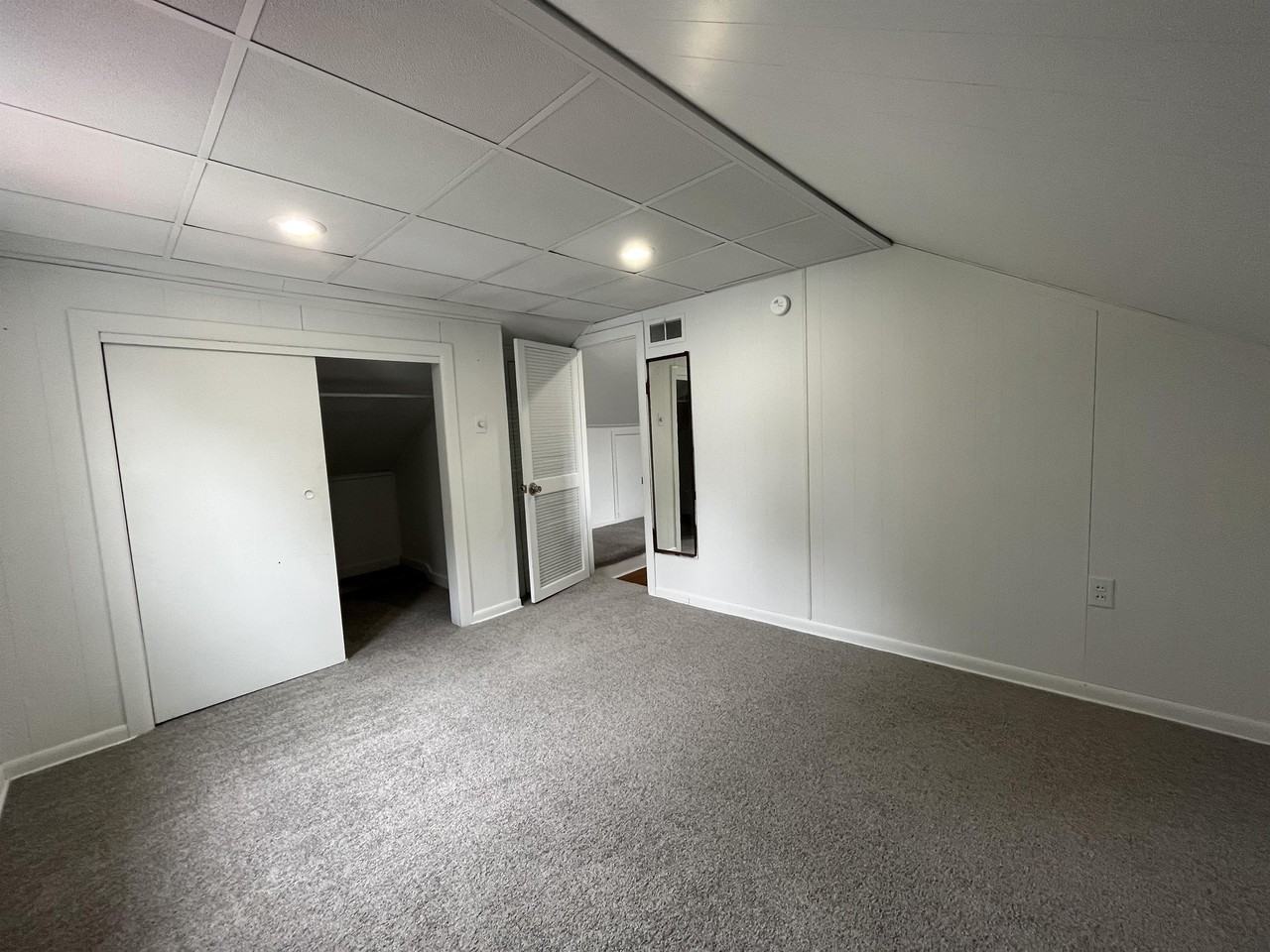 2235 Middle St - Photo 2 of 42