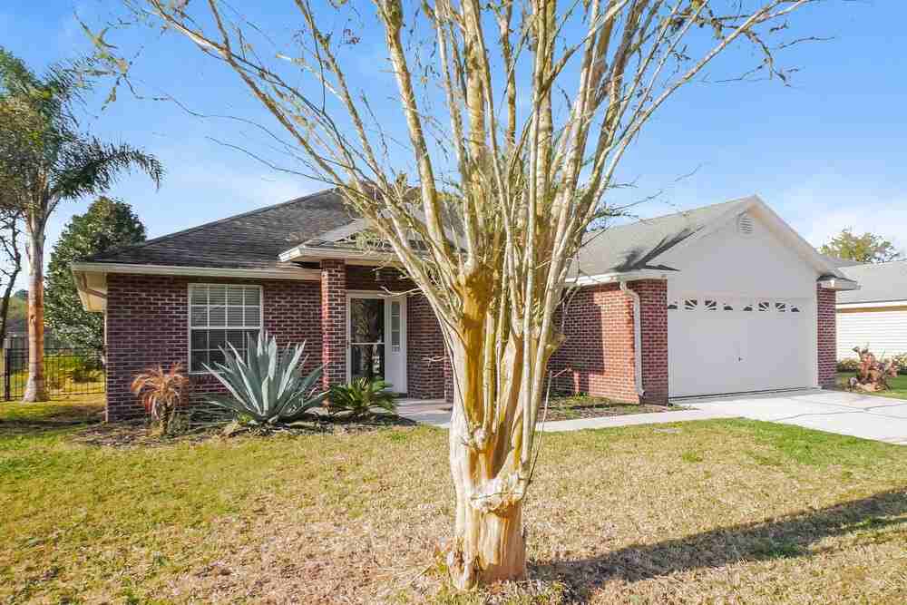 788 Mackenzie Cir - Photo 3 of 16