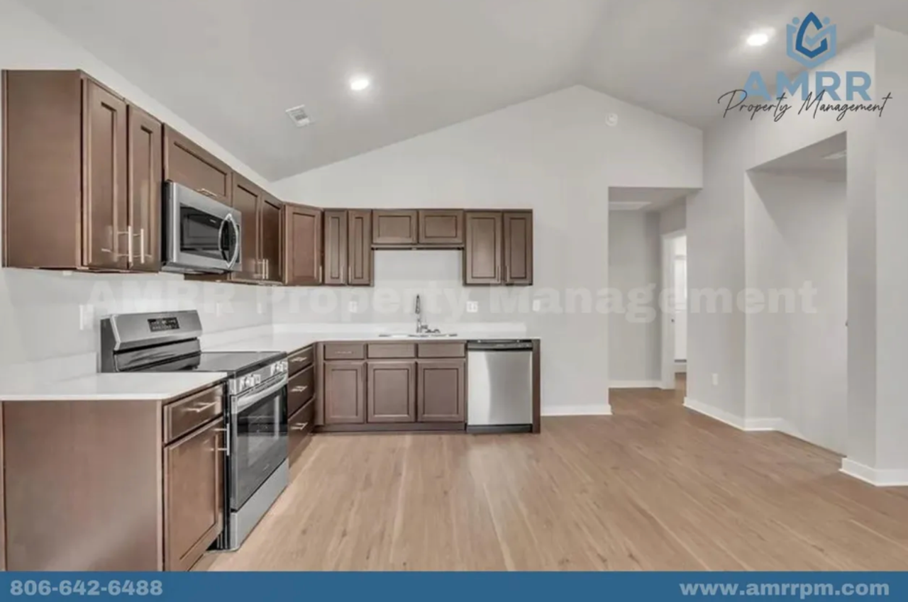 160 Copper Oaks Dr - Photo 2 of 11