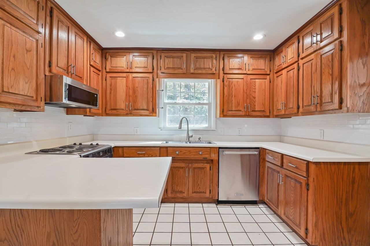 1731 Old Columbiana Rd - Photo 7 of 21