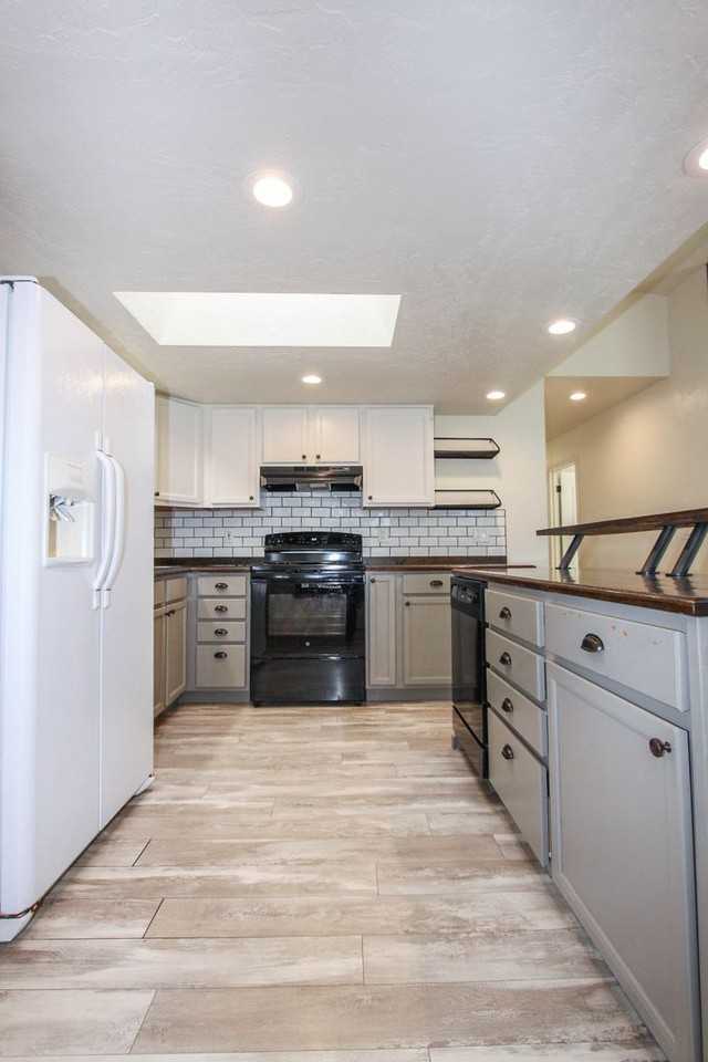 1979 N Quartz Dr - Photo 7 of 21