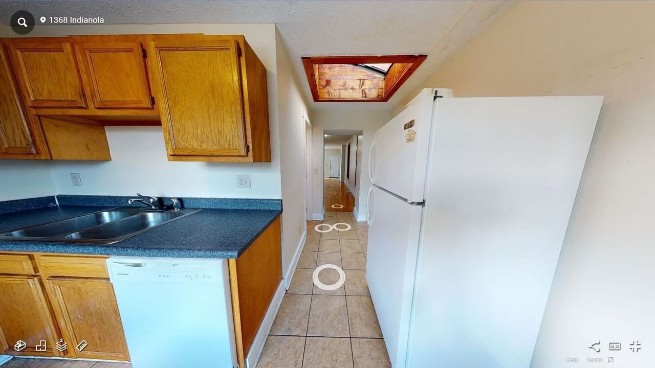 1368 Indianola Ave #C - Photo 5 of 10