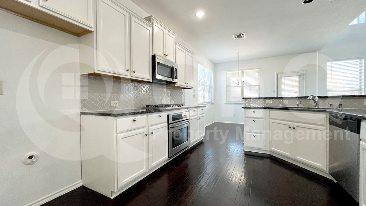 101 Rocky Pine Rd - Photo 6 of 34