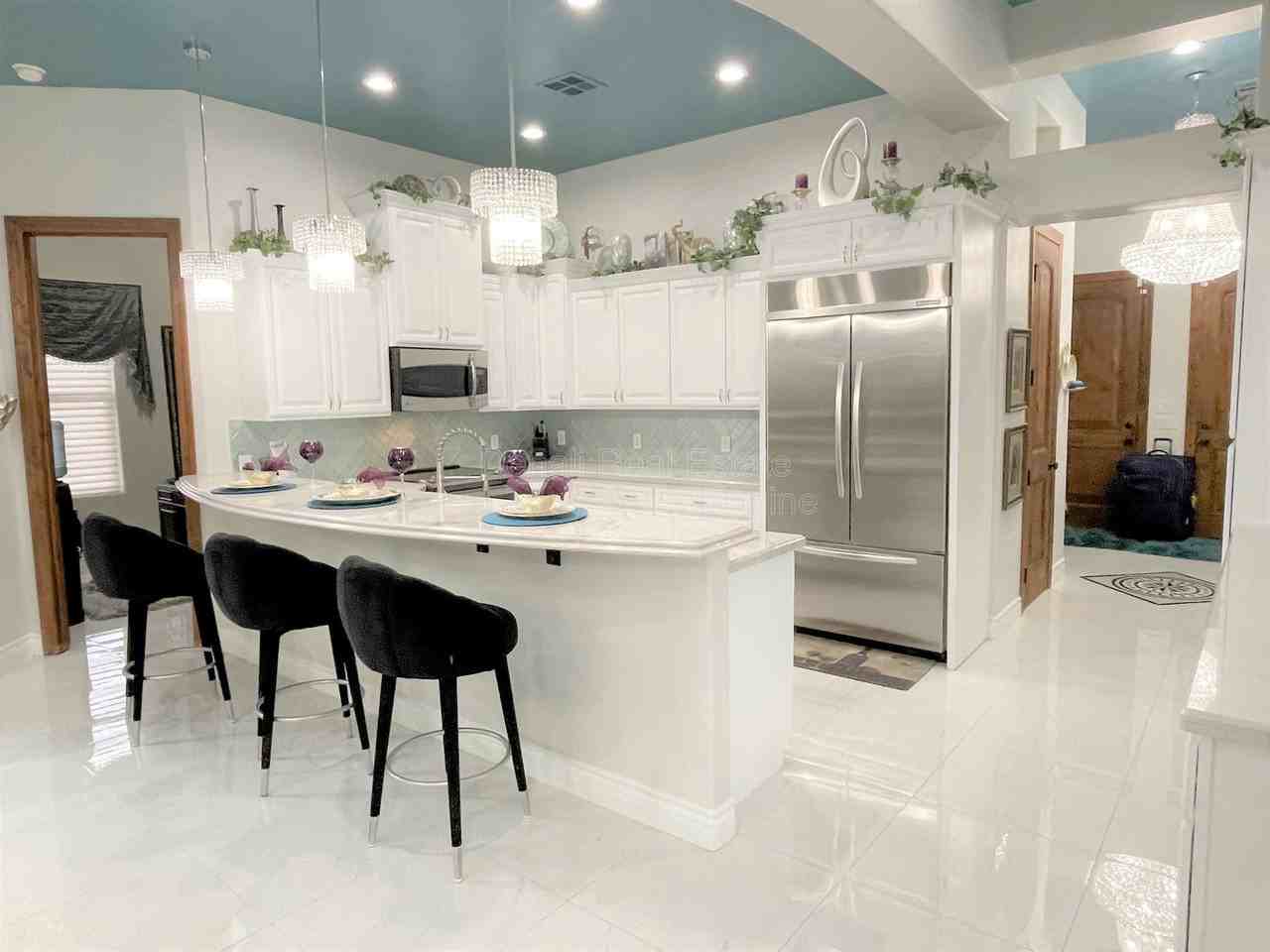 9726 N 3rd Dr - Photo 7 of 29