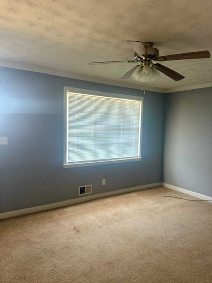 1220 E Main St - Photo 3 of 5