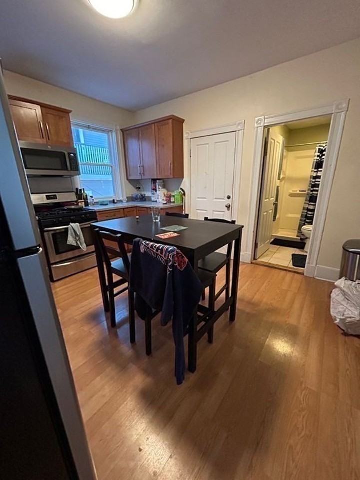 38 Parker Hill Ave - Photo 2 of 12