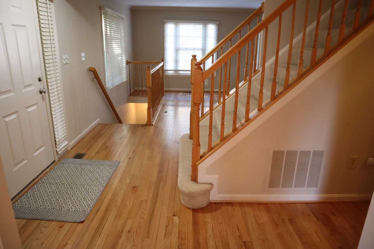 115 Ridgepoint Pl - Photo 4 of 23