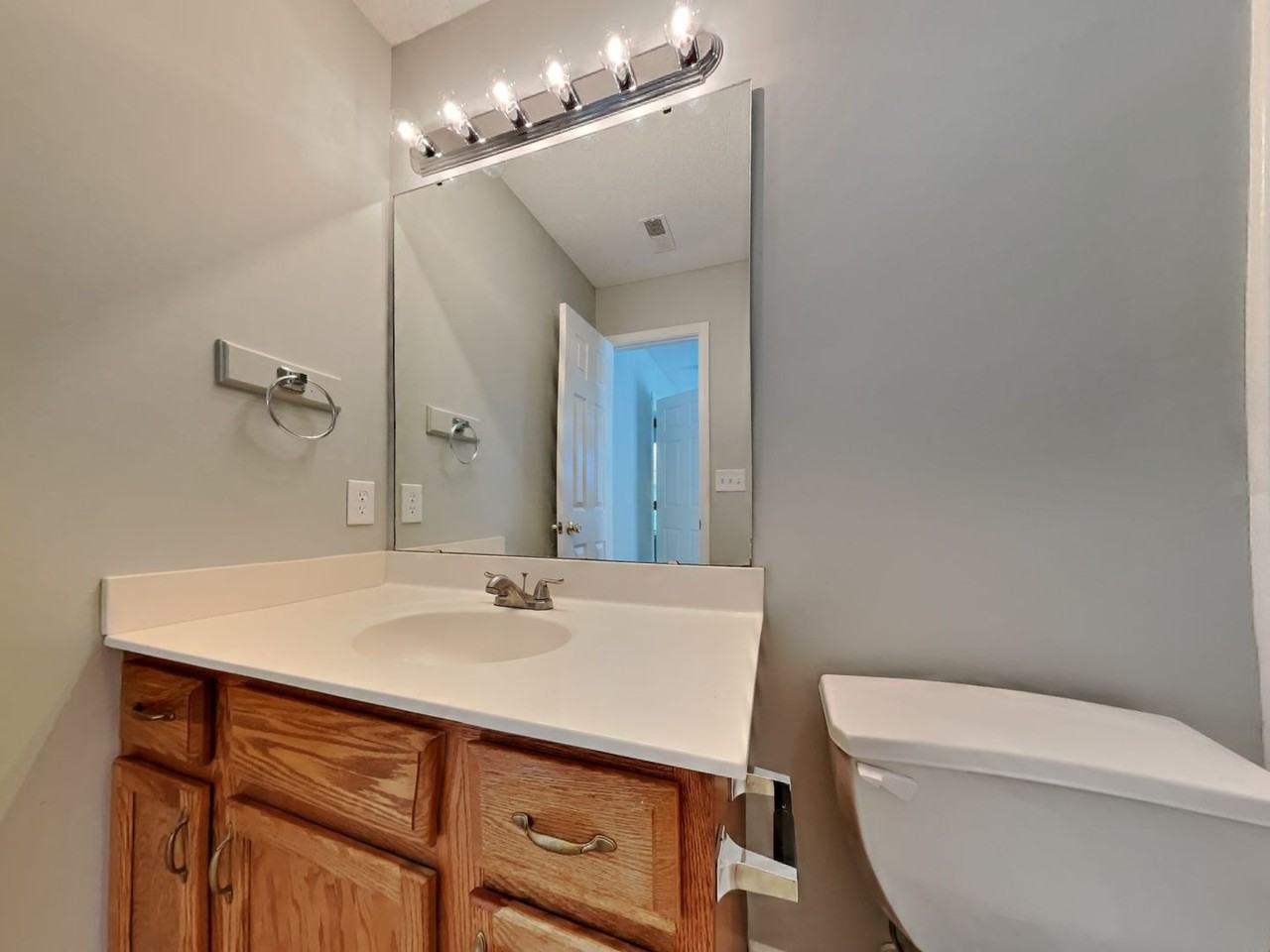 4211 Highland Ave - Photo 7 of 19