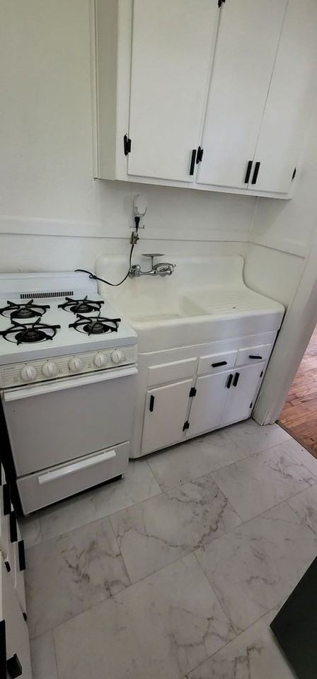 730 N 23rd St - Photo 4 of 8