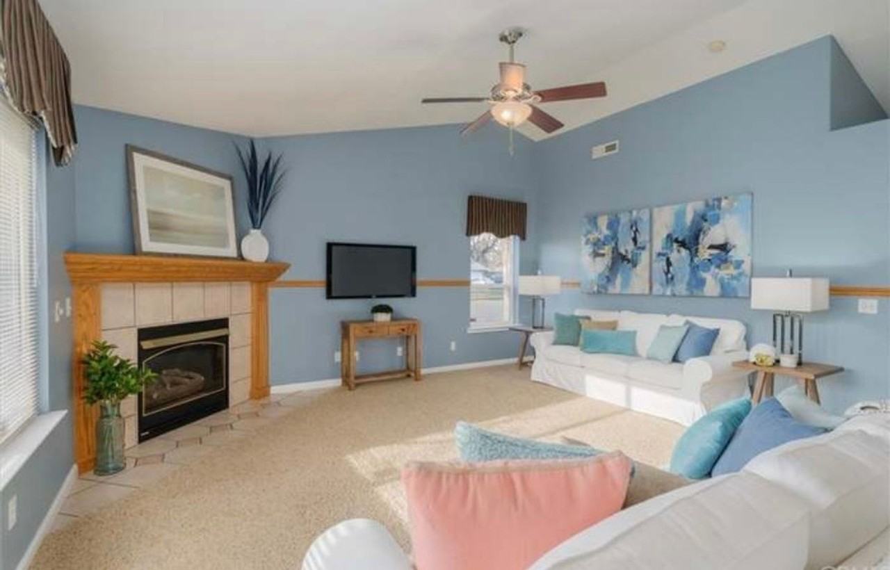 2261 Cherry Glenn Ct - Photo 5 of 19