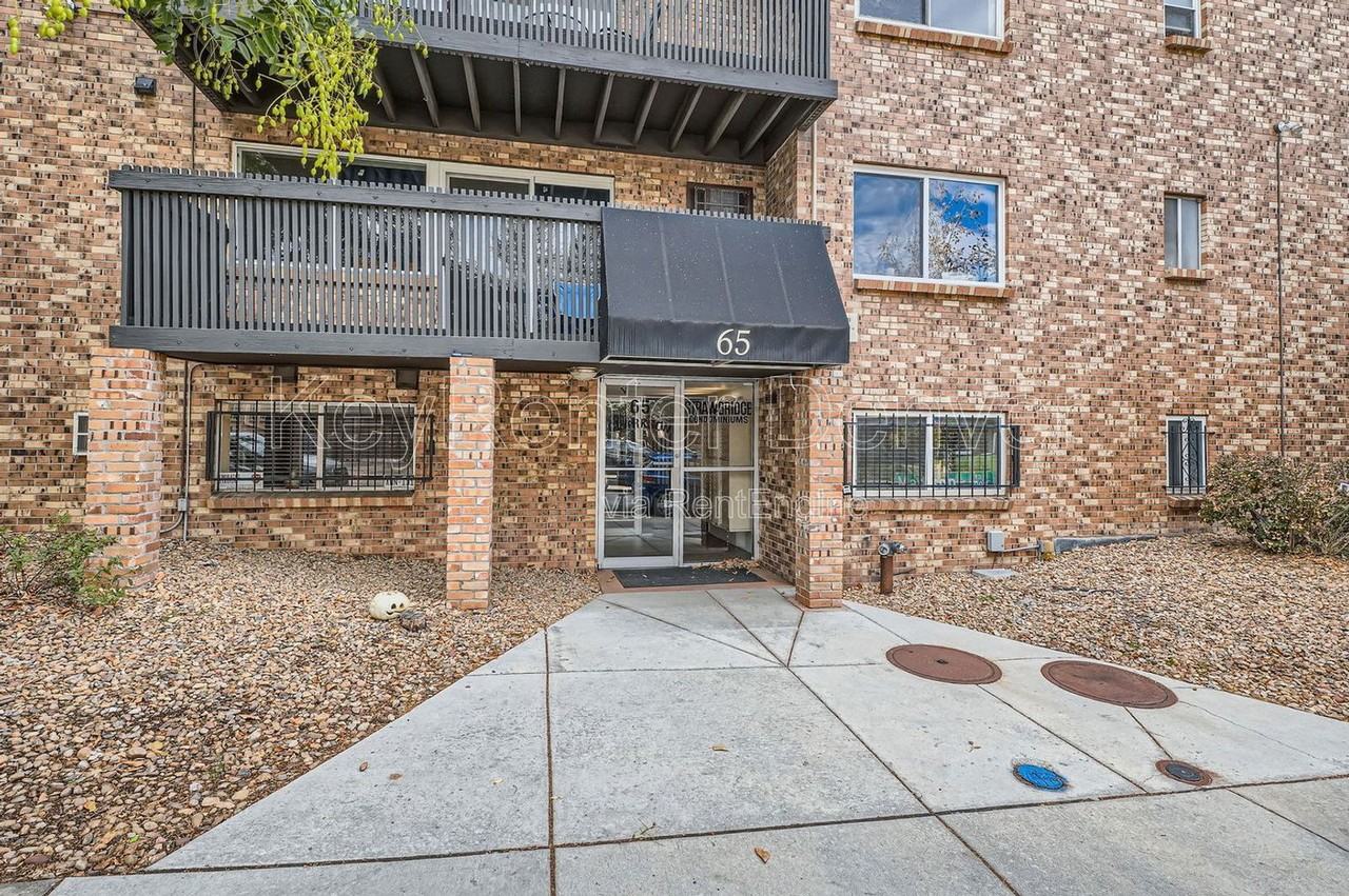 65 N Clarkson St #101 - Photo 2 of 28