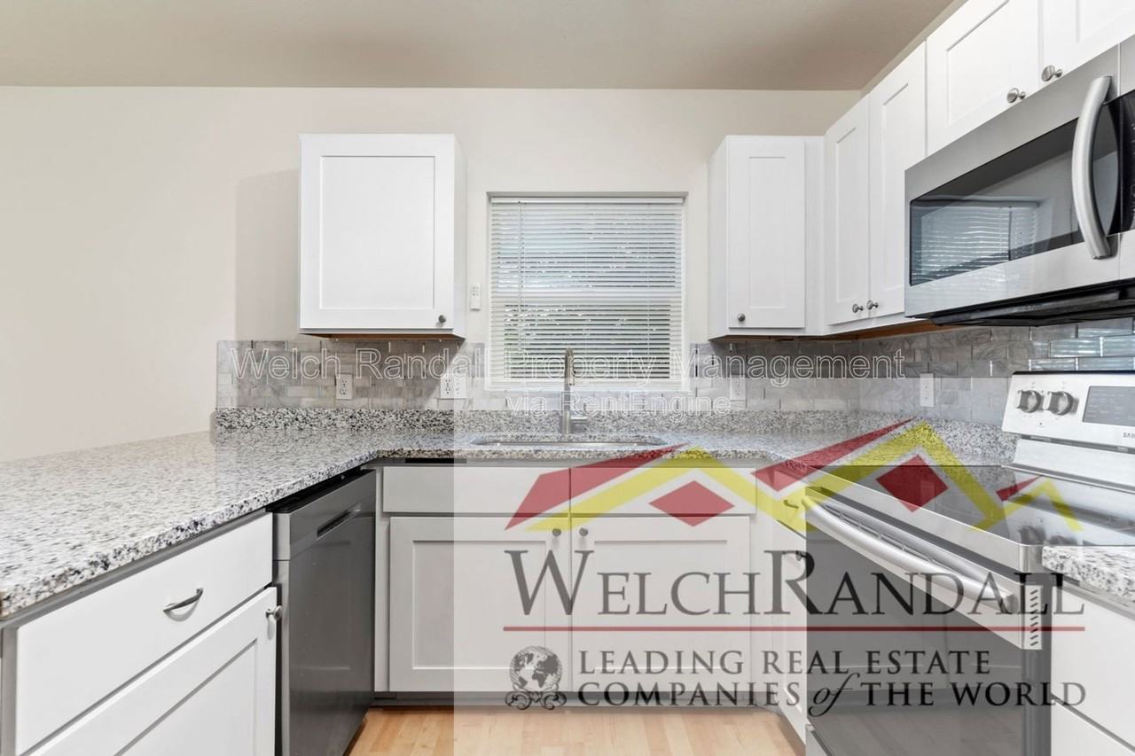 1701 E 1450 S - Photo 6 of 15