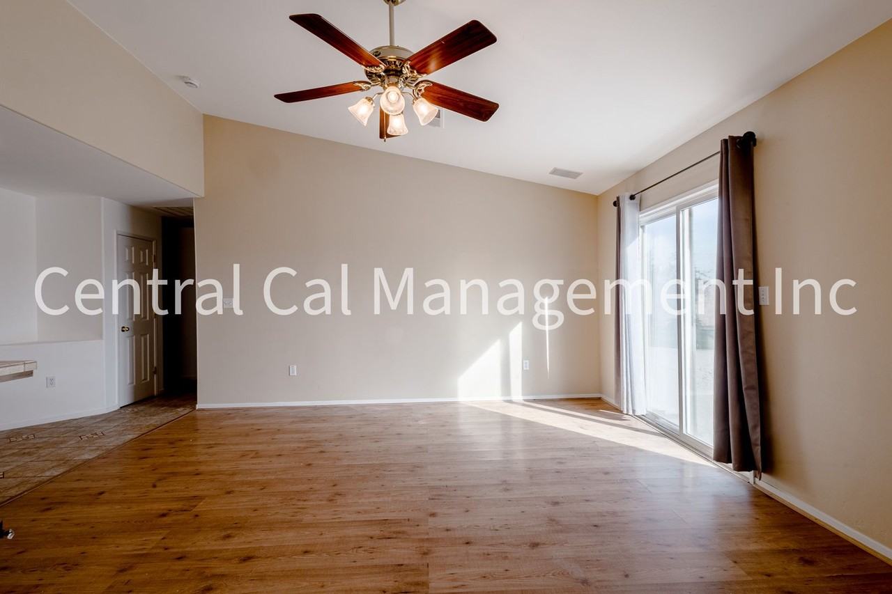 11123 Cactus Valley Dr - Photo 6 of 23