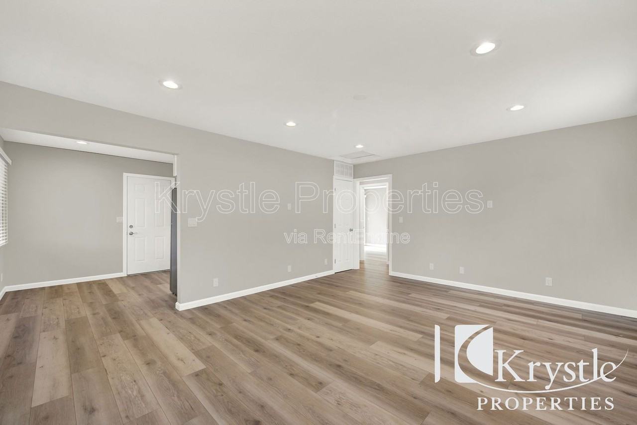 1007 Maple Ave - Photo 6 of 22