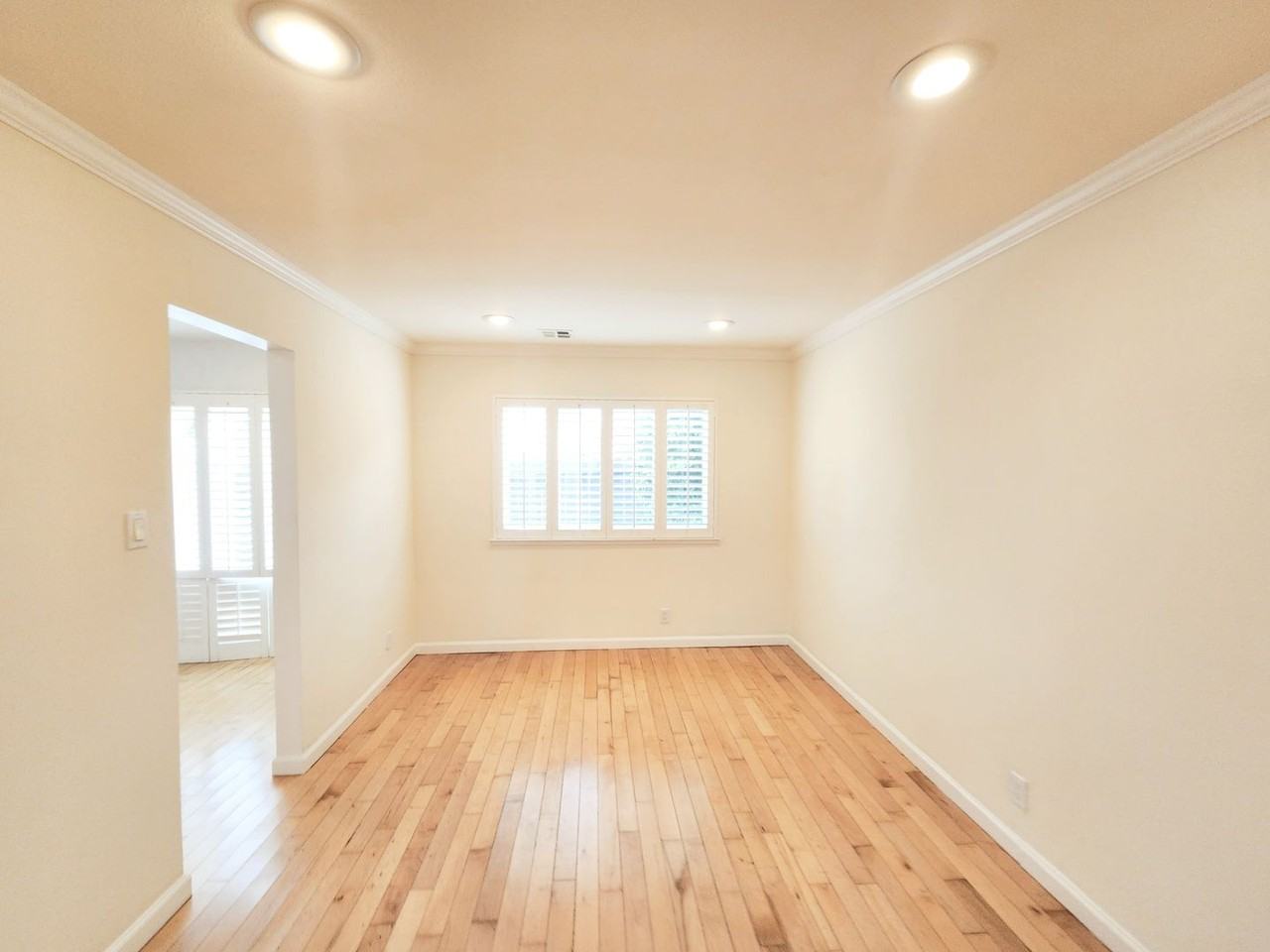 2689 Cromwell Row - Photo 5 of 34