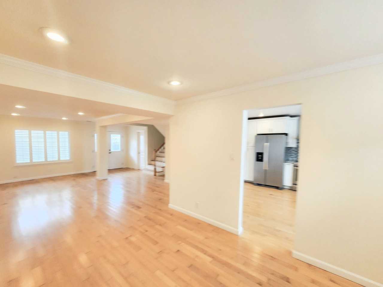 2689 Cromwell Row - Photo 7 of 34