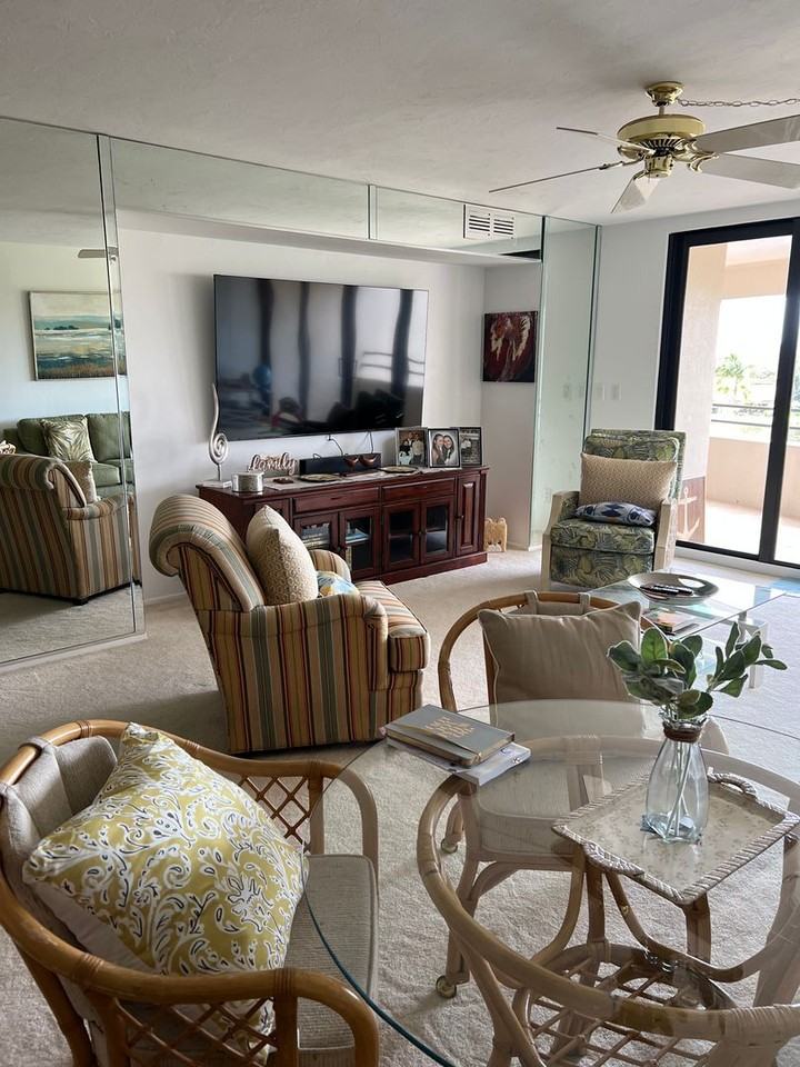 5260 S Landings Dr - Photo 6 of 25