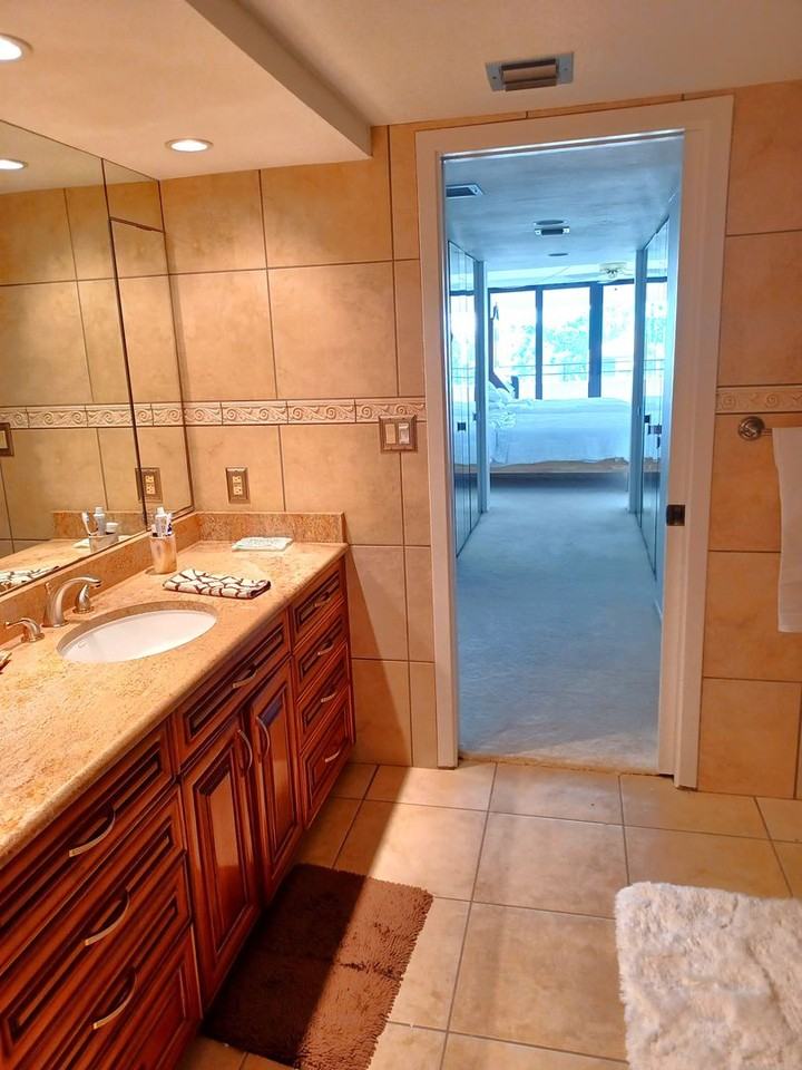 5260 S Landings Dr - Photo 7 of 25