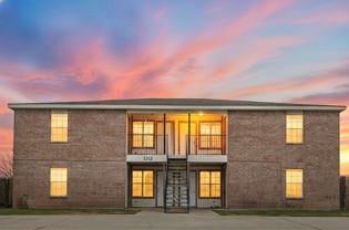 1312 Dugger Cir #A - Photo 1 of 1