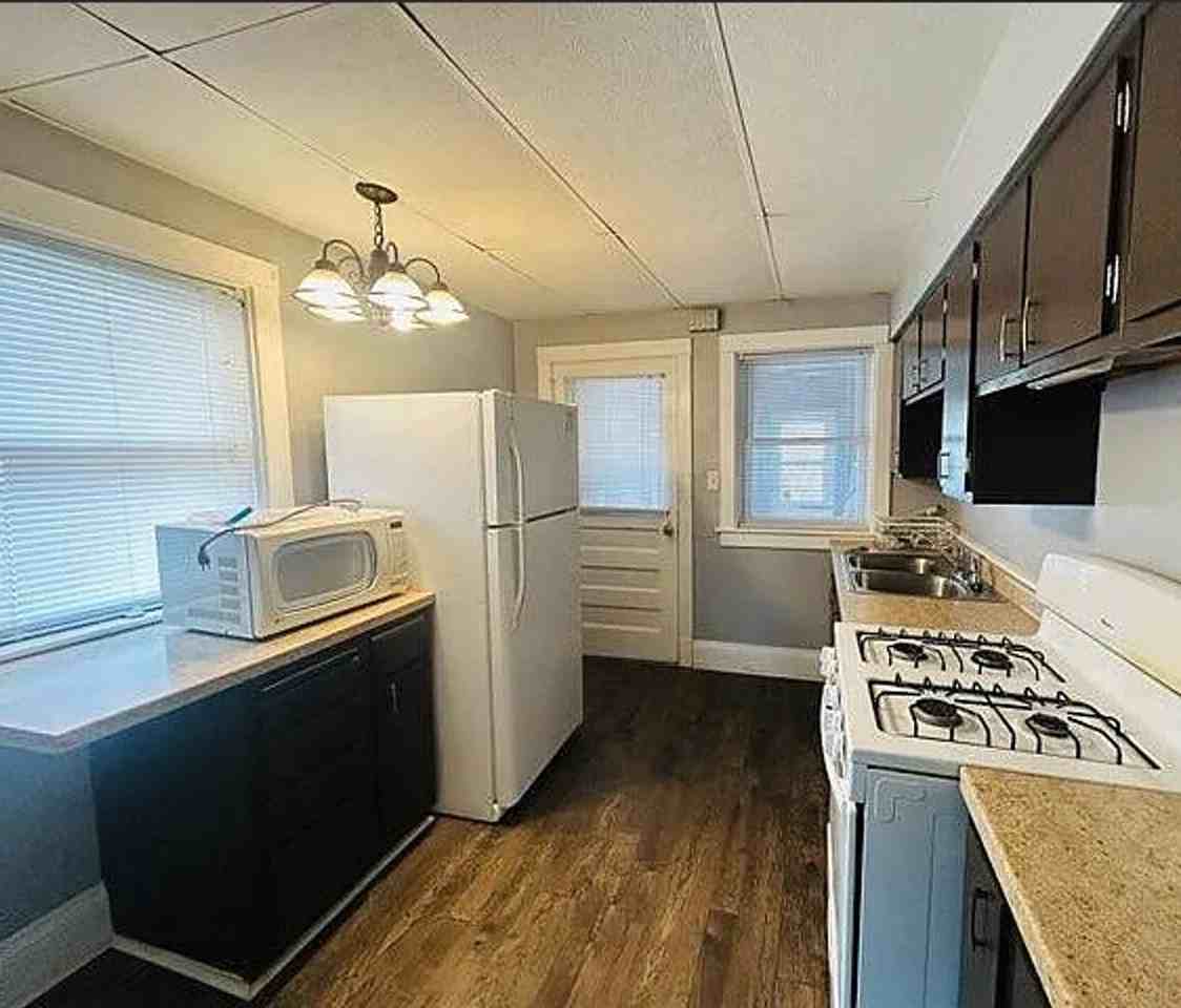 983 87th Ave W - Photo 6 of 12