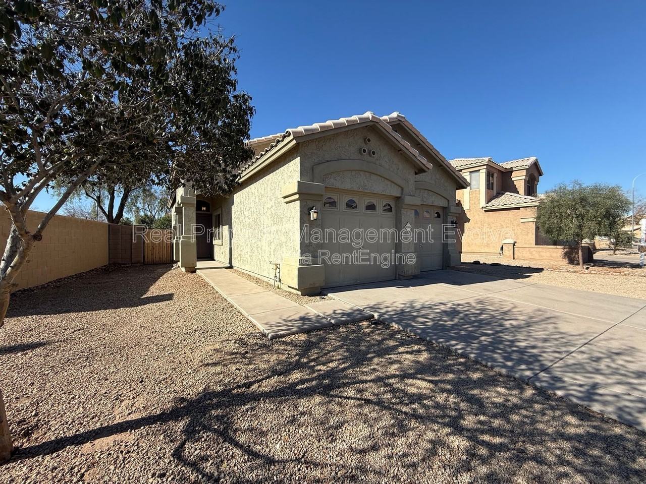 2006 N 106th Ave - Photo 2 of 28