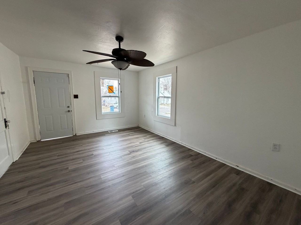 7218 Albright Ave - Photo 3 of 14