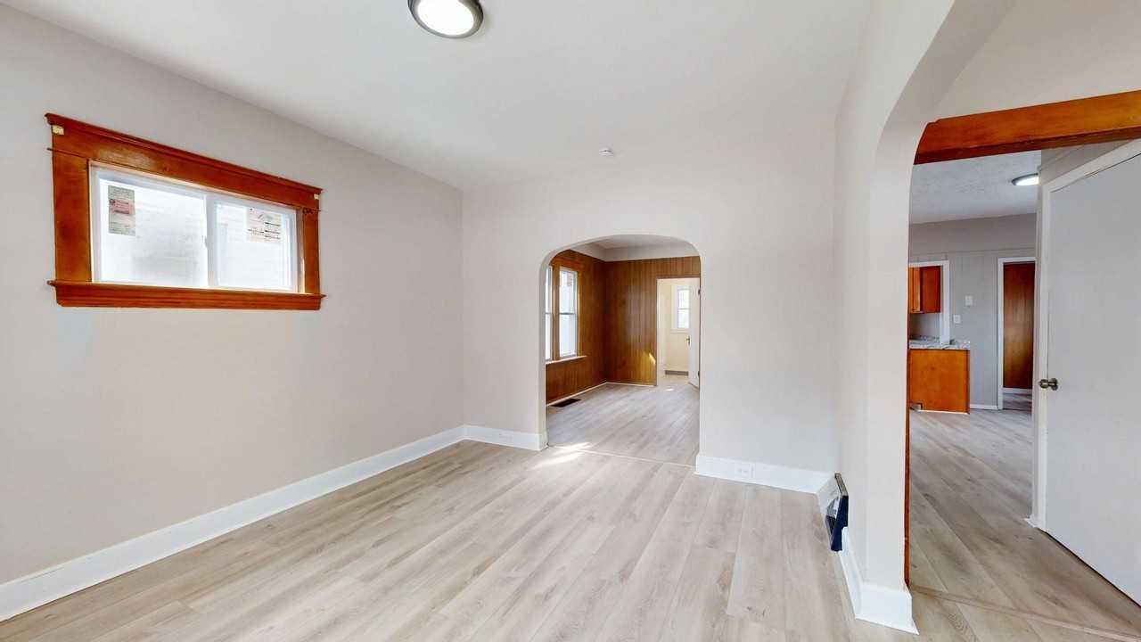 6825 Clement Ave - Photo 6 of 50