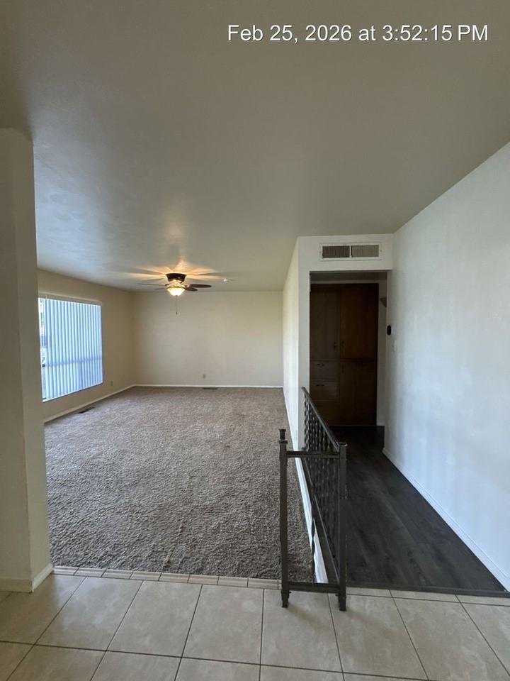 3504 W Cutler Ave - Photo 4 of 37