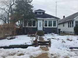 featured image of 2226 Roger St