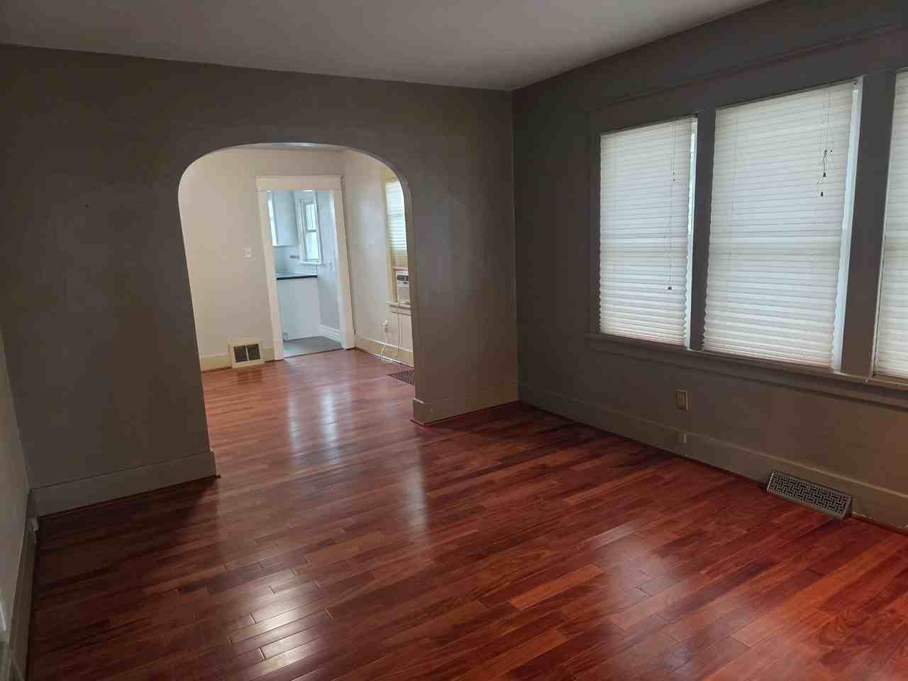 2226 Roger St - Photo 6 of 17