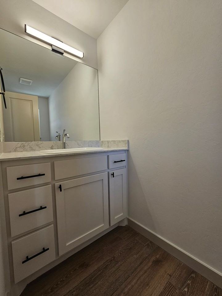 3215 Barley Ct - Photo 3 of 23