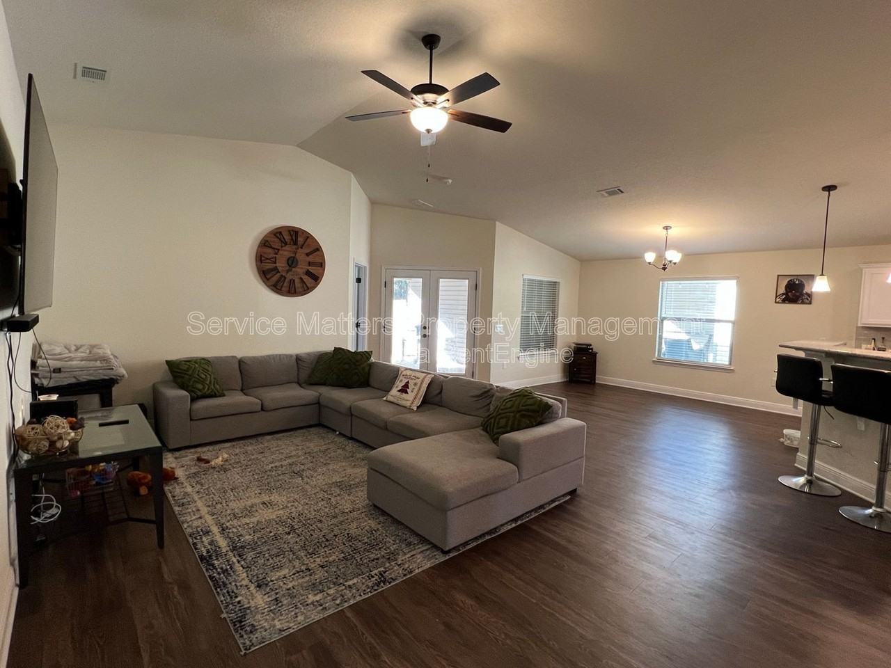 5463 Peach Dr - Photo 6 of 36