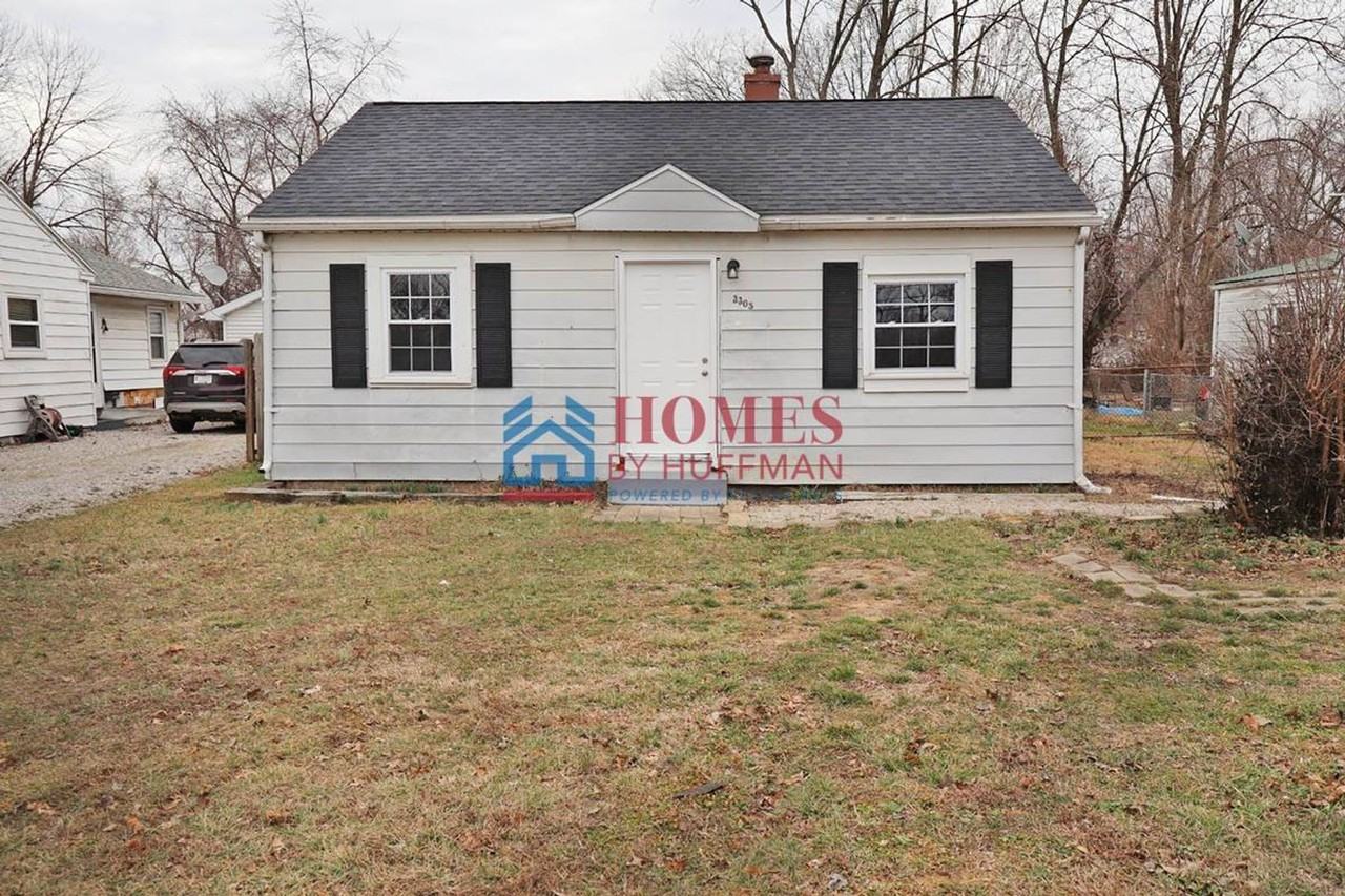 3305 N Saint Joseph Ave - Photo 2 of 20