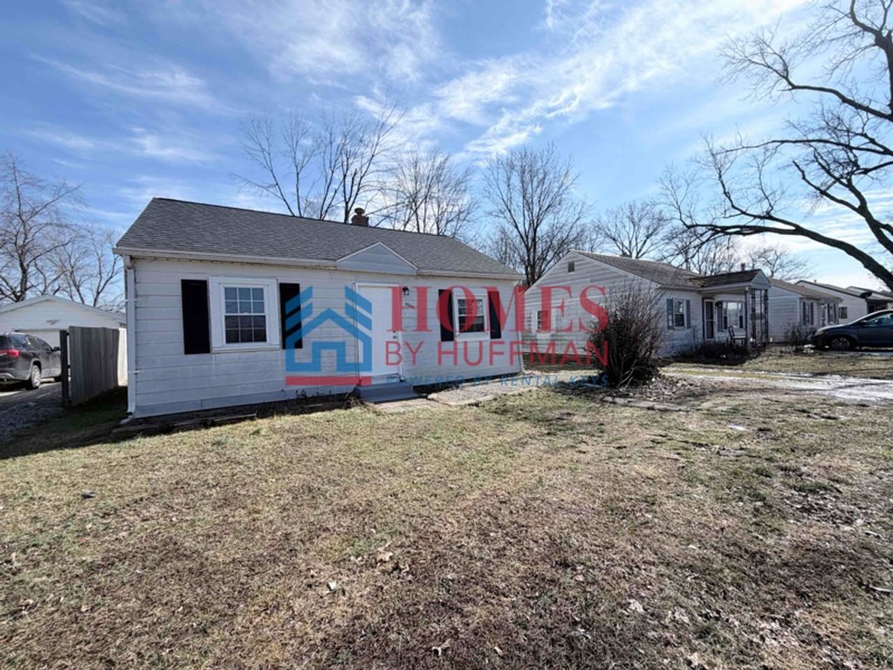 3305 N Saint Joseph Ave - Photo 3 of 20