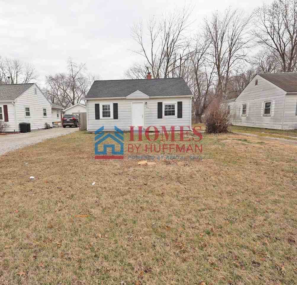 3305 N Saint Joseph Ave - Photo 4 of 20