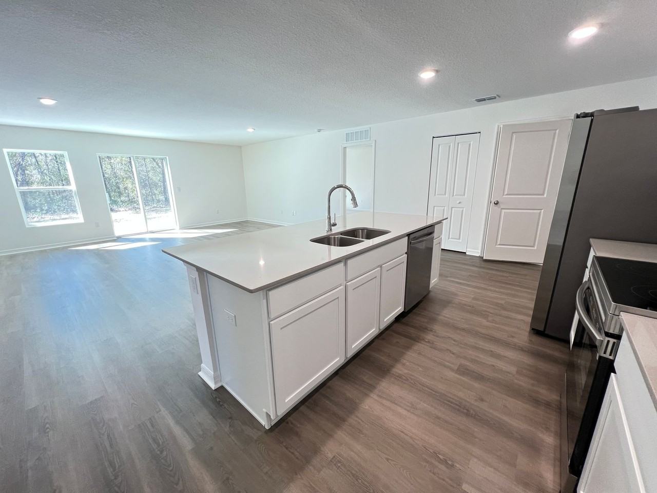 3530 E Glenn St - Photo 5 of 26