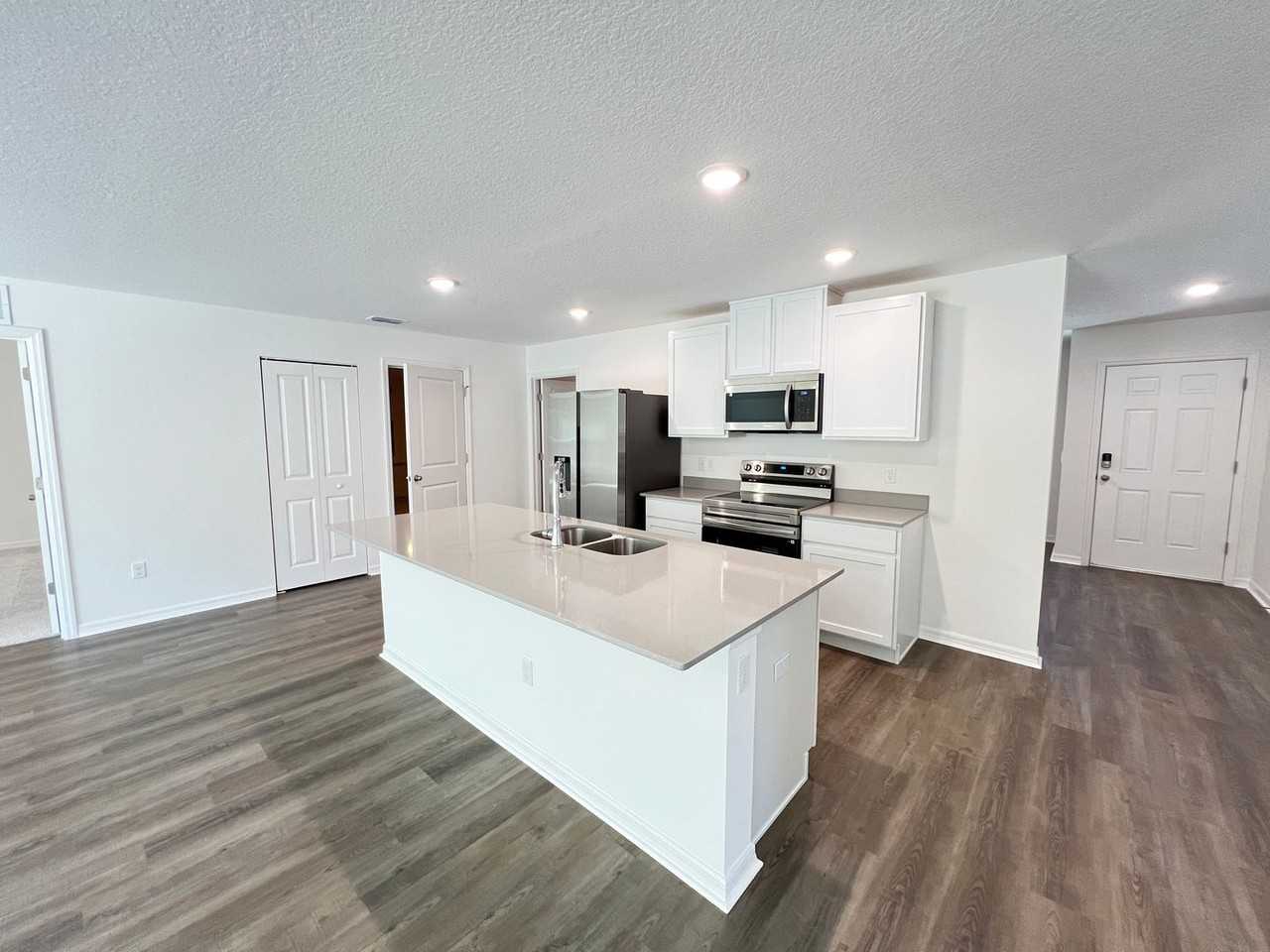 3530 E Glenn St - Photo 7 of 26