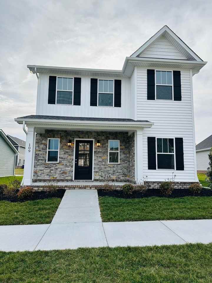 109 Kirbyberry Rd - Photo 4 of 34