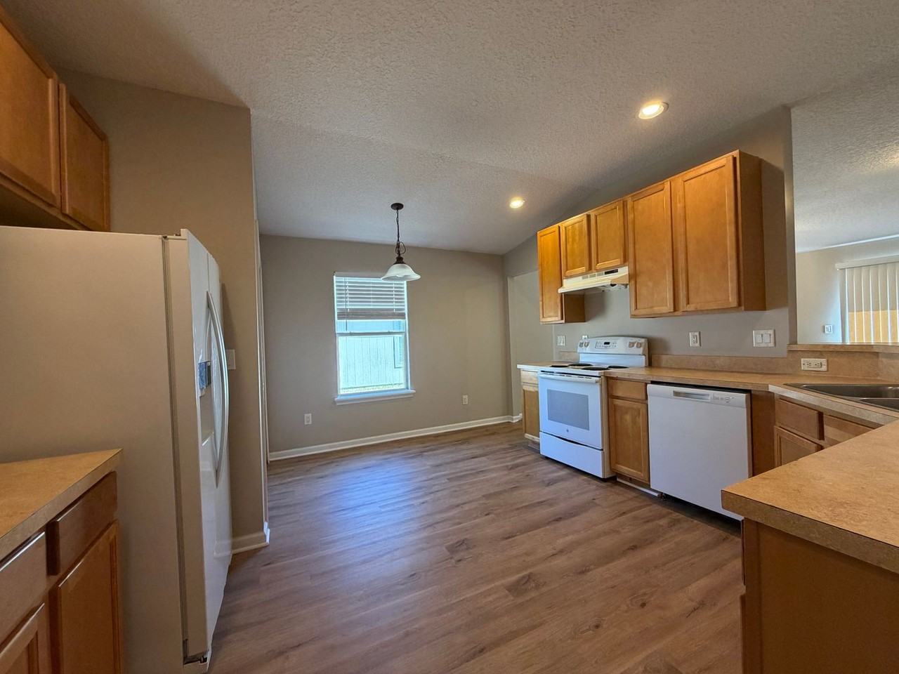 1455 Bitterberry Dr - Photo 2 of 14