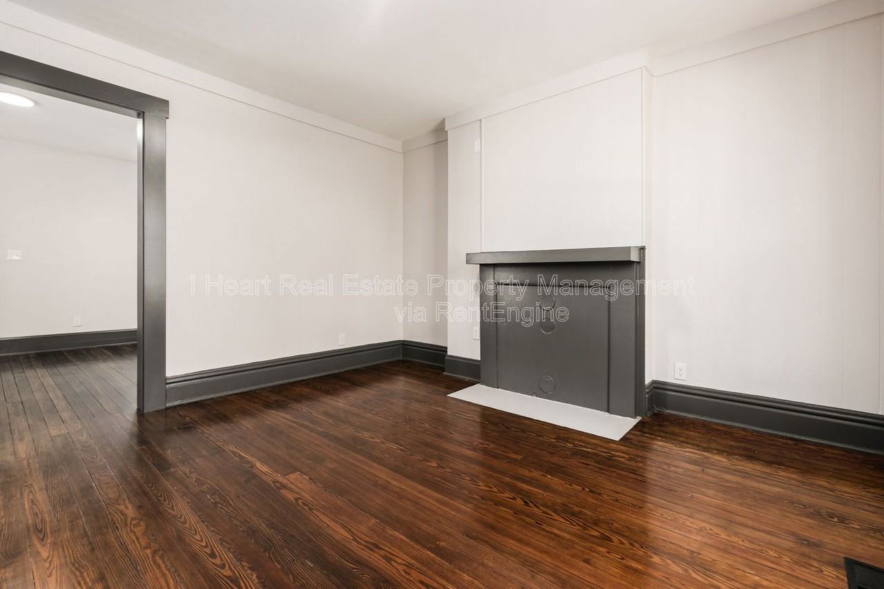 24 S Princeton Ave - Photo 5 of 20