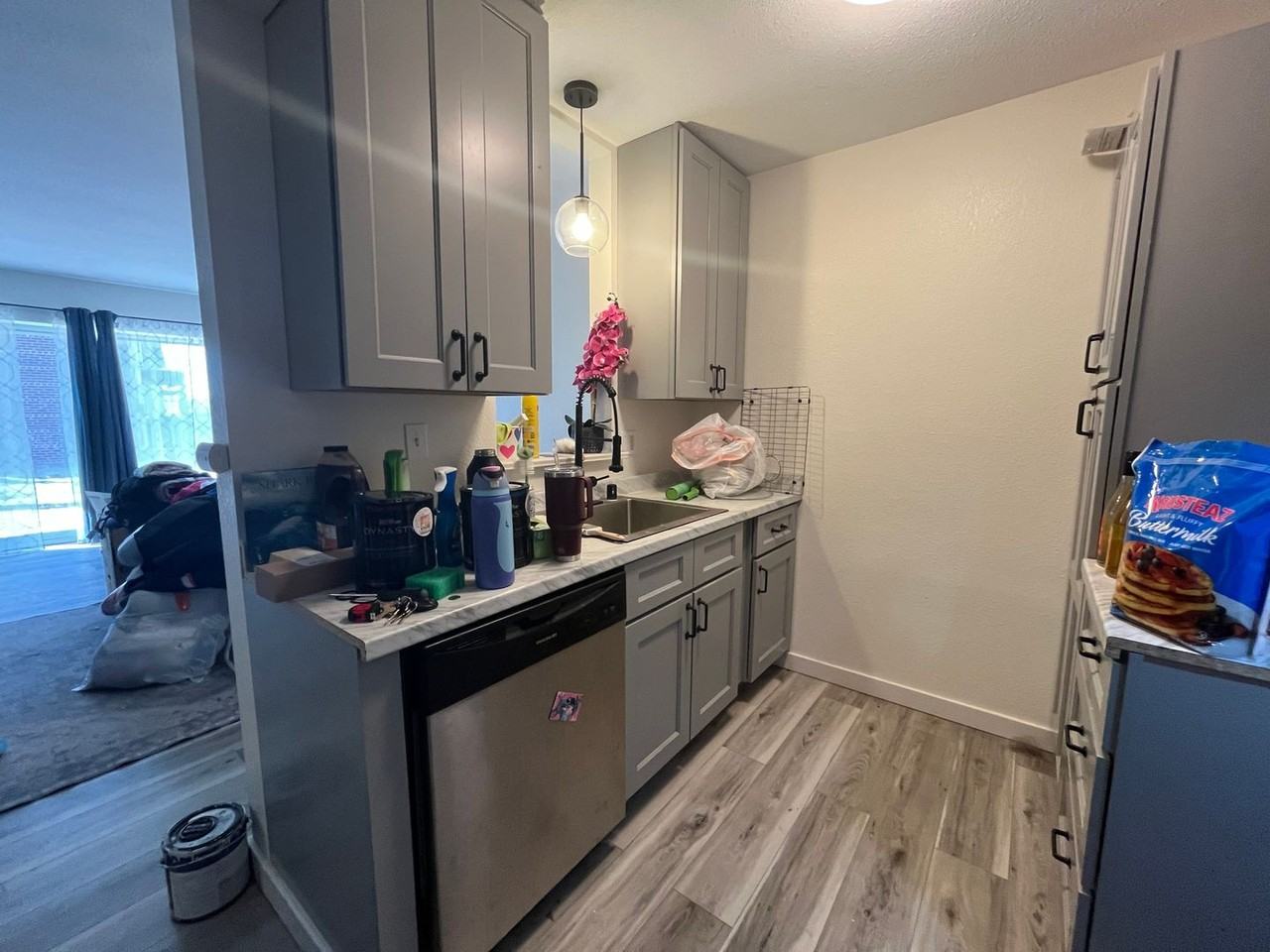 2853 S 106th St - Photo 4 of 27