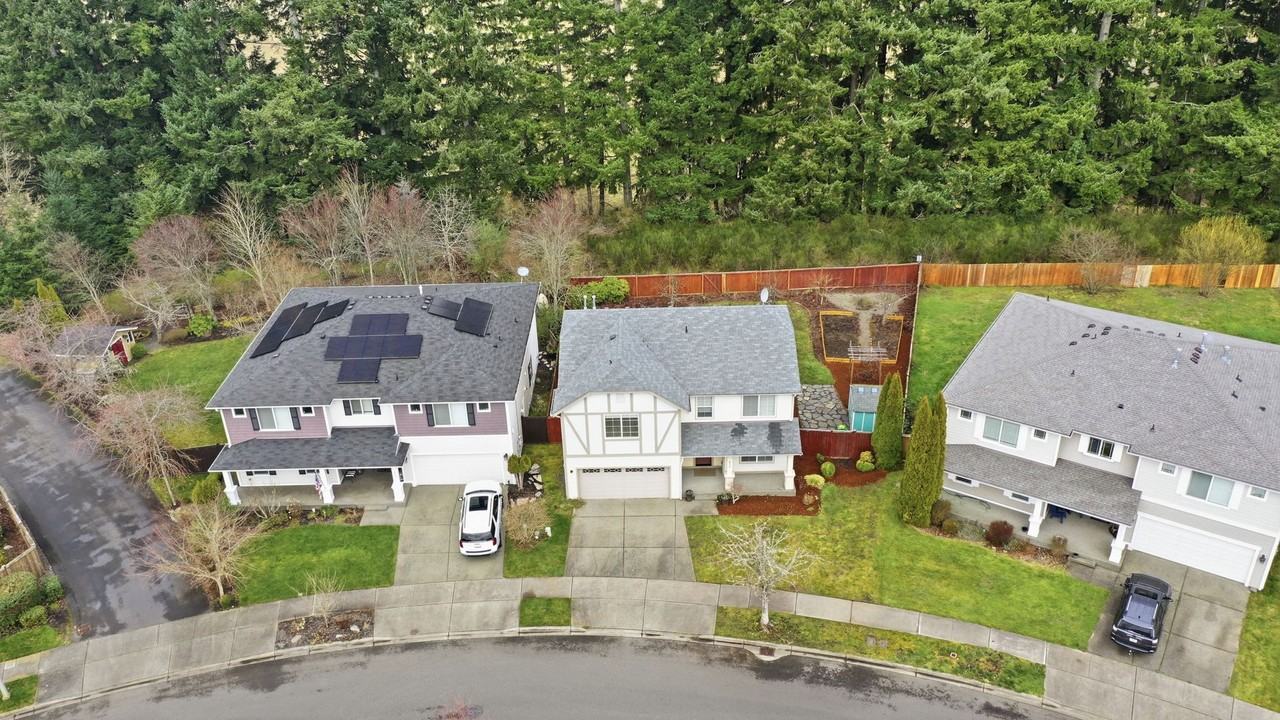 6812 Desperado Dr Se - Photo 2 of 47