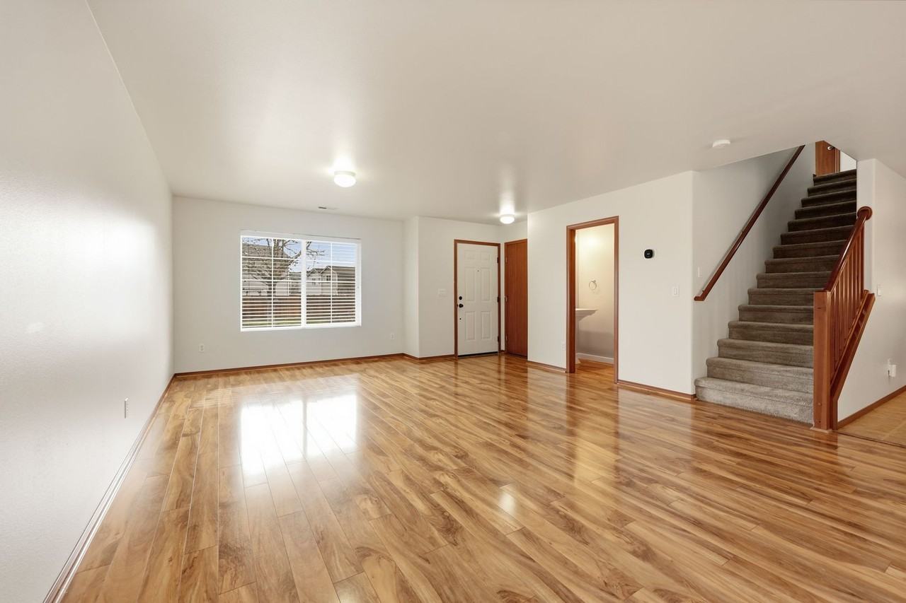 6812 Desperado Dr Se - Photo 6 of 47