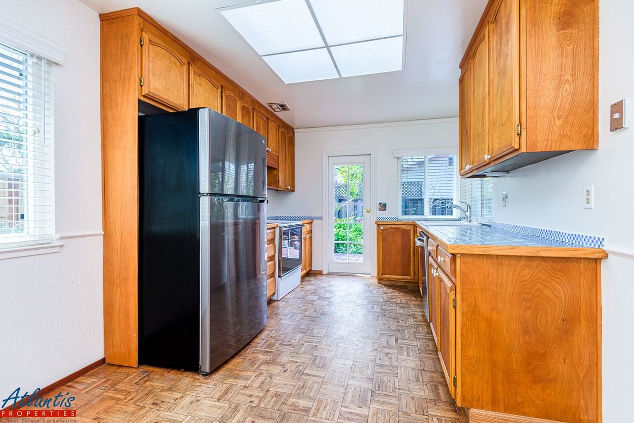 455 Liquidambar Way - Photo 5 of 23