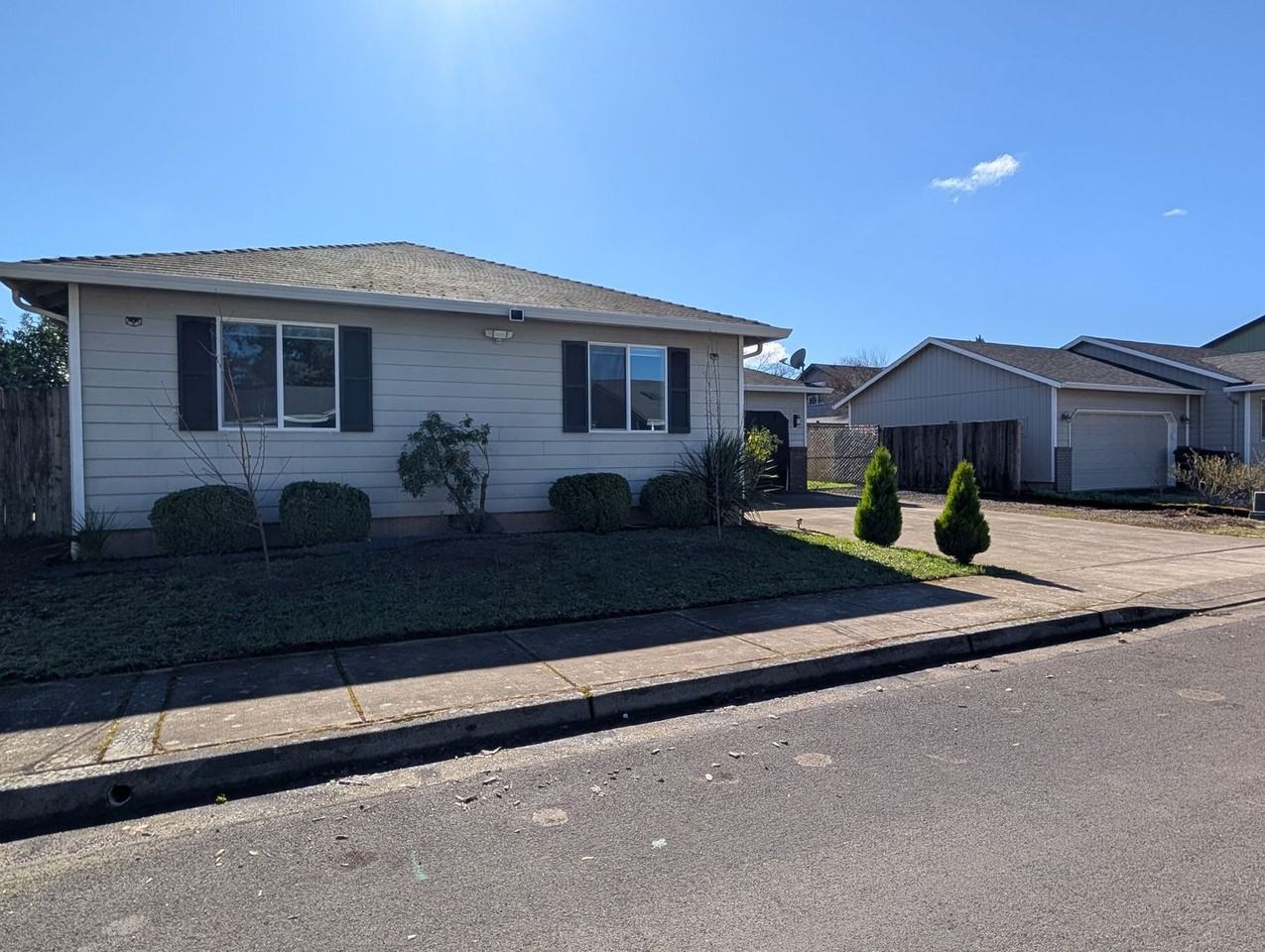 549 Nicholas Dr - Photo 2 of 22