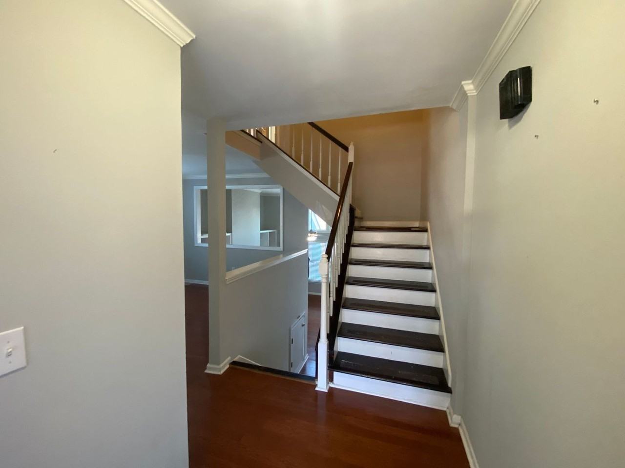 214 River Bluff Way - Photo 2 of 33