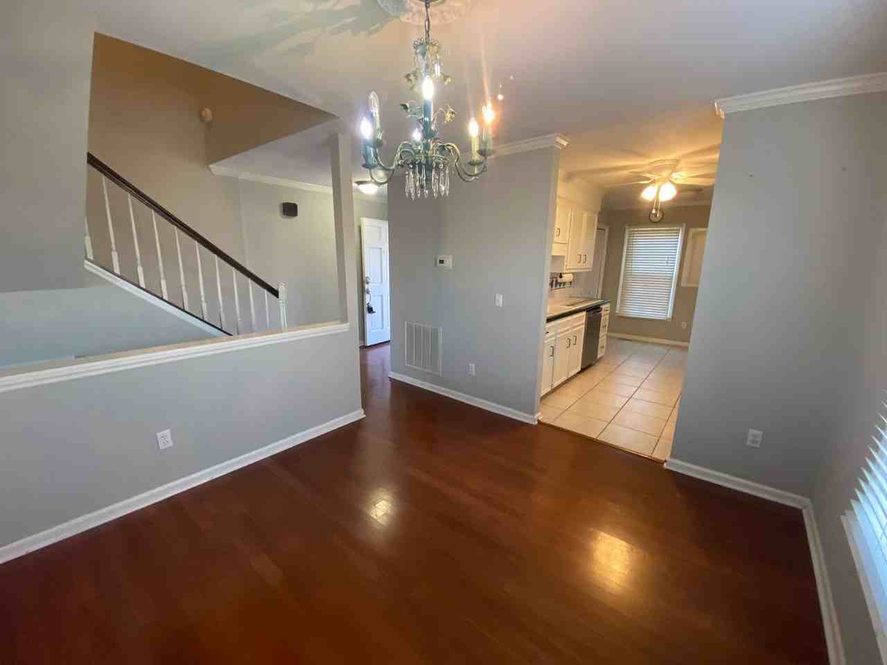 214 River Bluff Way - Photo 5 of 33